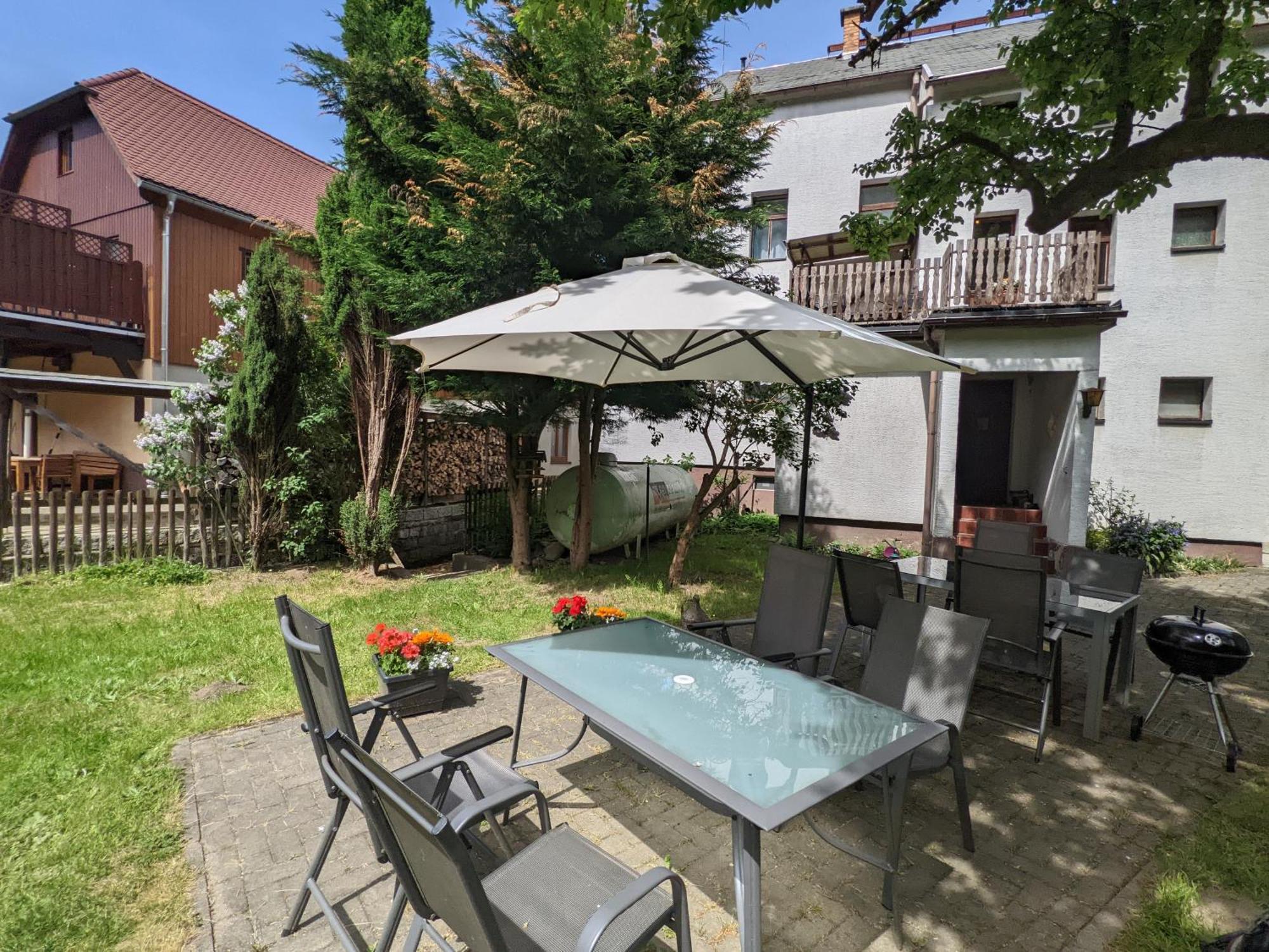 H6 -Urlaubsmagie- Wohnung Fuer 3 Mit Pool & Terrasse Sebnitz Exterior foto